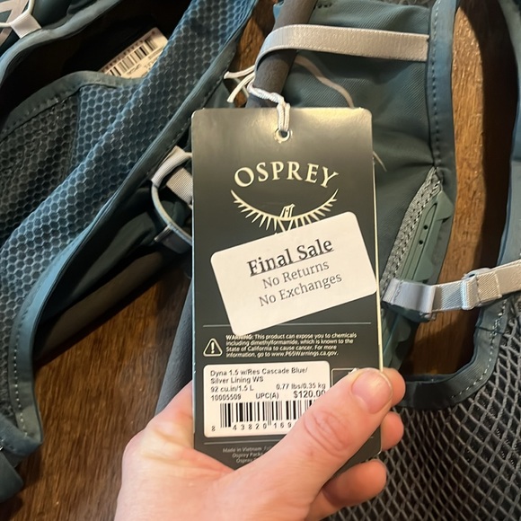 Last Chance! Osprey Dyna 1.5 with reservoir cascade blue Womens small only - Picture 7 of 9